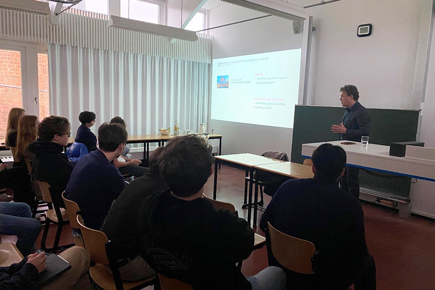 Unterrichtsbesuch auf dem Campus Härlen 