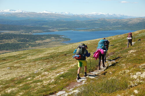 Schüler wandern bei Outward Bound