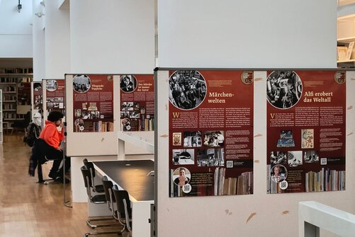 Ausstellung "Der Wert der Freiheit" zur DDR-Literatur in der Bibliothek auf dem Campus Härlen.