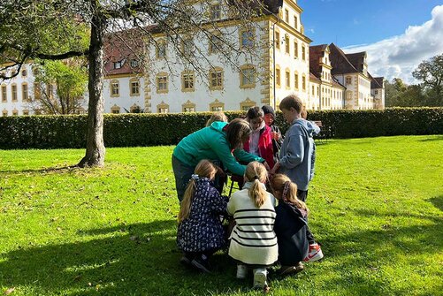 Integrationsspiel im Junibaugarten