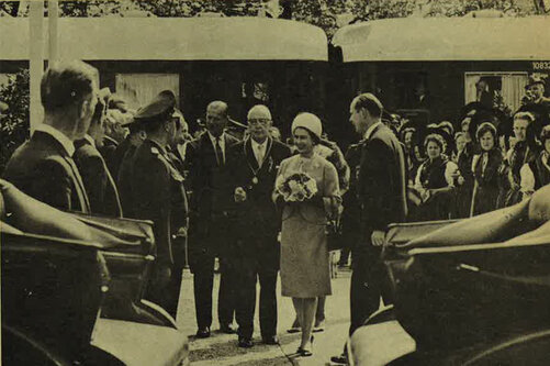 Queen Elizabeth II und Prince Philip, Duke of Edinburgh