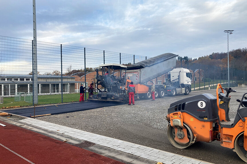 Umbau Hockeyplatz Campus Härlen